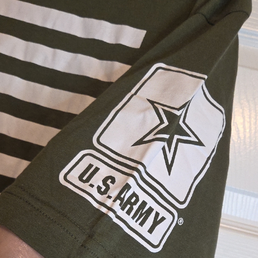 U.S. Army Olive Green Flag Graphic Tee - Picture 3 of 4